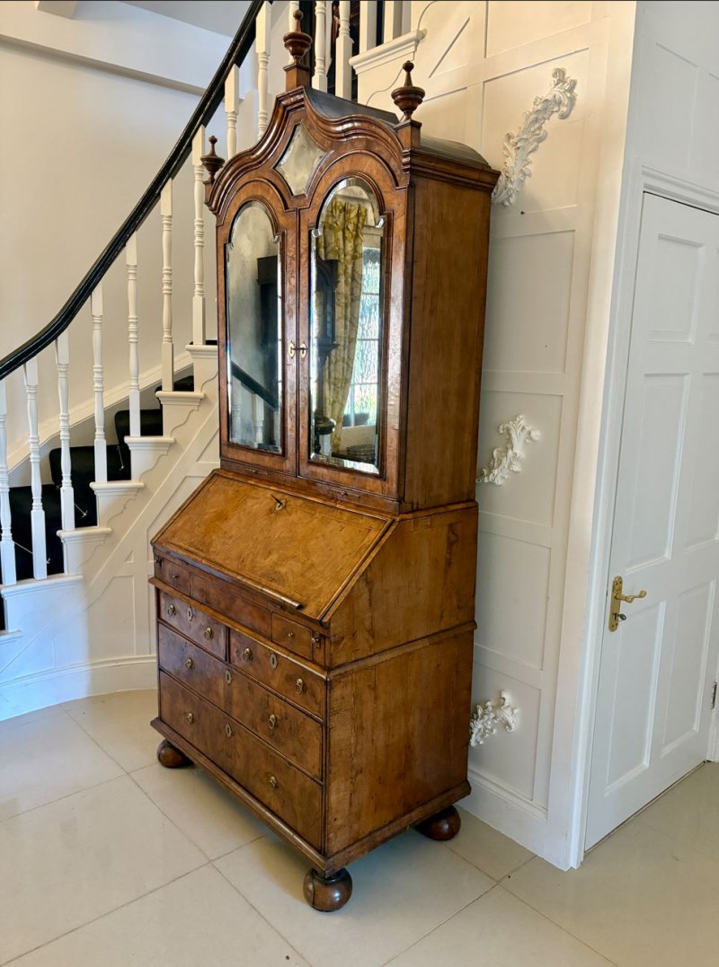 Antique Queen Anne Fantastic Quality Burr Walnut and Featherbanded Bureau Bookcase